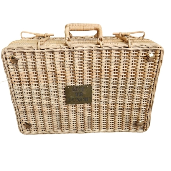 Vintage "Out to Lunch" Wicker Picnic Basket - Picture 2 of 10